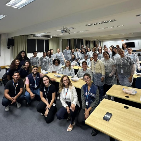 Enfermeiros habilitados pelo PREFC