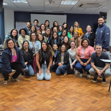 Participantes do evento junto da coordenação do programa